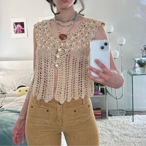[SOLD] vintage crochet and pearl tan top xs-m